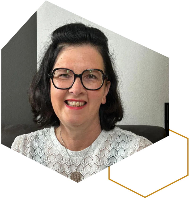 Portraitfoto von Susanne Binder